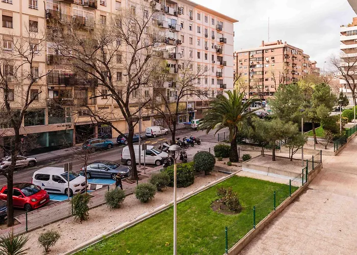 Moderno y Luminoso piso cerca al Paque del Retiro